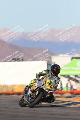 media/Dec-05-2024-Racers Edge (Thu) [[e102e0690b]]/3-B Group/Session 5 (Turn 16)/